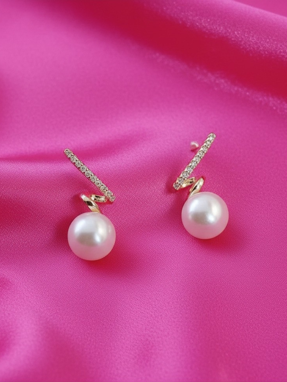 Gold-plated Stud Earrings - Freshwater Pearl W/ Crystal Accent - S925 Needle-NEW